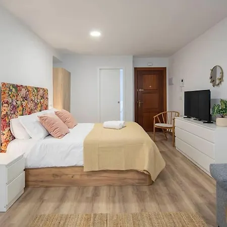 Lindo Estudio En El Centro Comarca de Comarca de Vigo Buitenkant foto